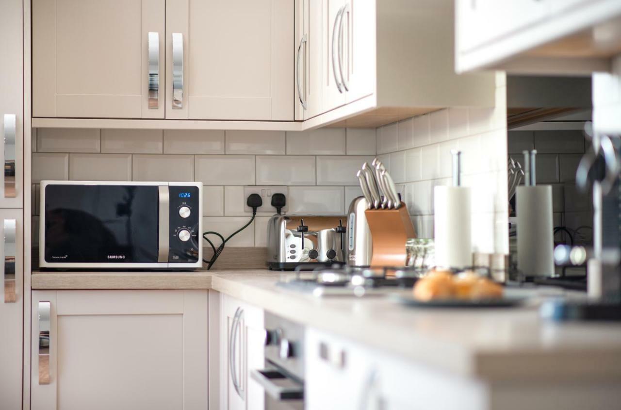 Morley Cottage - Modern 3 Bedroom, 2 Bathroom House With Garden In Southsea, Portsmouth Exterior foto